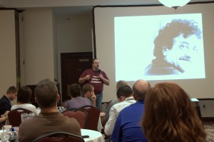 Erik Deckers speaking at Blog Indiana 2011